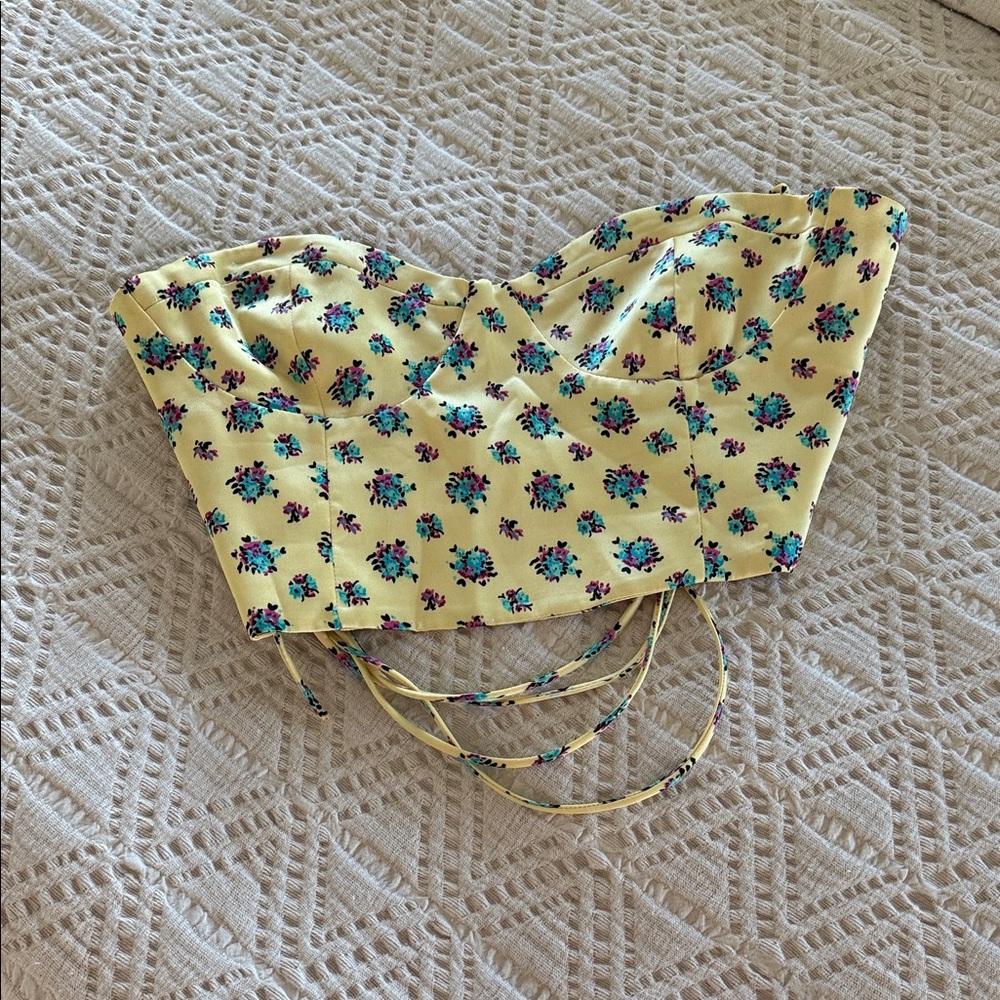 Zara Yellow Satin Floral Crop Top adjustable ties in back large but fits smaller